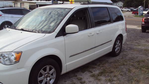 2013 Chrysler Town & Country Touring W/DVD - cars & trucks - by... for sale in Jacksonville, FL – photo 3