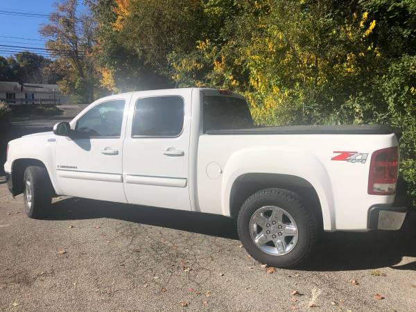 2008 GMC Sierra Crew Cab 129,000 miles for sale in Whitman, MA – photo 4