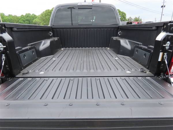 2018 Toyota Tacoma RWD 4D Double Cab/Truck - - by for sale in OXFORD, AL – photo 15