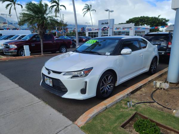 ((ONLY $12,995)) 2015 SCION tC - cars & trucks - by dealer - vehicle... for sale in Kahului, HI – photo 3