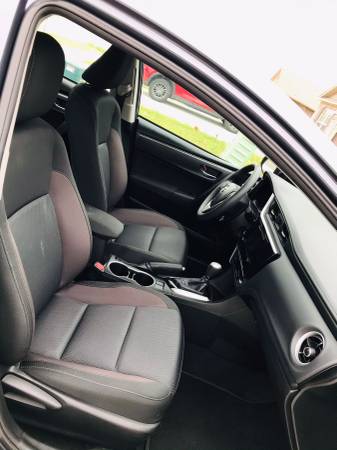 2018 Toyota Corolla LE sedan for sale in Bentonville, AR – photo 17