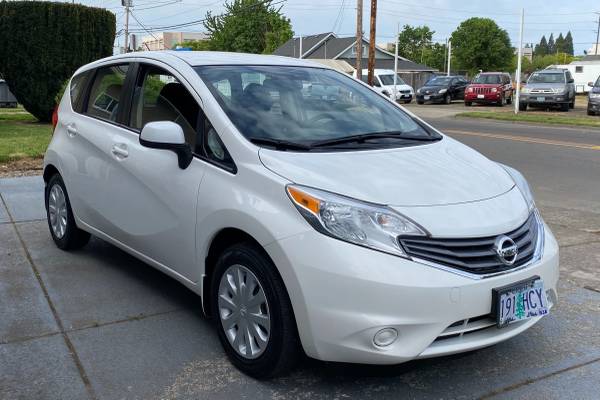 2014 NISSAN VERSA NOTE LOW MILES! - - by dealer for sale in Hillsboro, OR – photo 3
