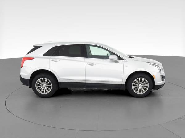 2017 Caddy Cadillac XT5 Luxury Sport Utility 4D suv Silver - FINANCE... for sale in Pittsburgh, PA – photo 13