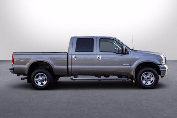 2005 Ford F-350 LOW MILES F350 Diesel 4x4 4WD Lariat Truck - cars &... for sale in Lynnwood, OR – photo 4