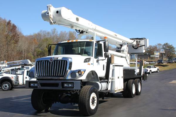 2013 International 7400 altec am900-e100 100ft tall bucket boom for sale in Greenville, SC – photo 3