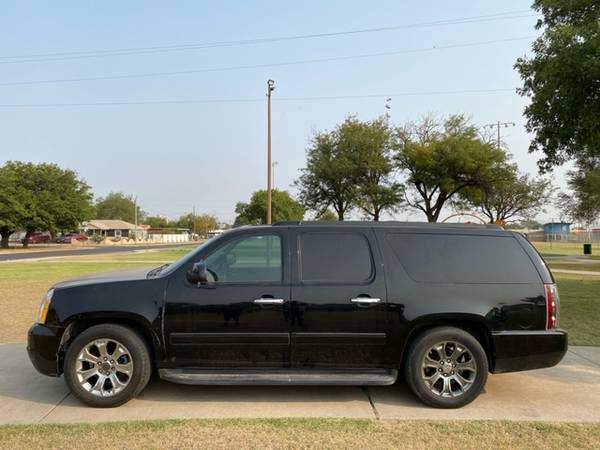 >>> $1,500 DOWN *** 2012 GMC YUKON XL DENALI AWD *** EASY FINANCING... for sale in Lubbock, TX – photo 2