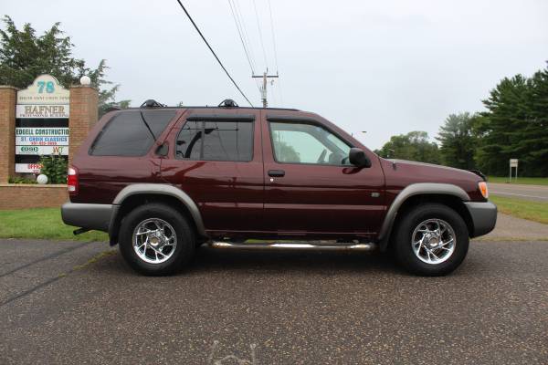**TRUE 1 OWNER**1999 NISSAN PATHFINDER SE 4X4**ACCIDENT FREE** for sale in Lakeland, MN – photo 4