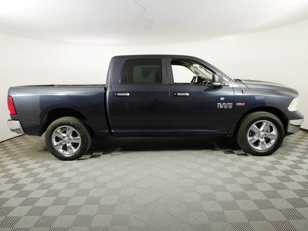 2017 Ram 1500 Big Horn - - by dealer - vehicle for sale in Inver Grove Heights, MN – photo 10