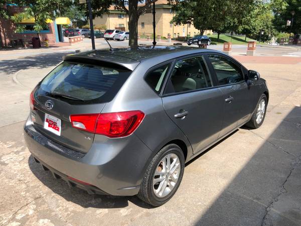 2012 Kia Forte EX 4 Door Hatchback, 1 Owner, Service Records,Automatic for sale in Omaha, NE – photo 7