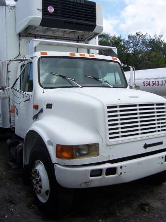 2) International Refrigerated Box Trucks for sale in Fort Lauderdale, FL – photo 8