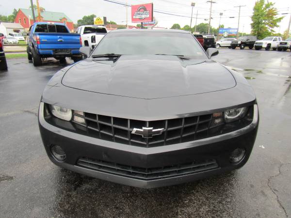 2012 Chevy Camaro, V6, 6 Speed, Super nice for sale in Springfield, MO – photo 2