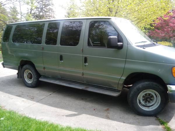 2006 Ford Econoline 350 for sale in Beachwood, OH – photo 3