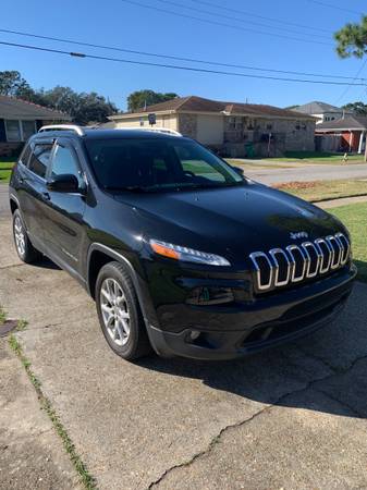 Black 2017 Jeep Cherokee Latitude - cars & trucks - by owner -... for sale in Metairie, LA – photo 2