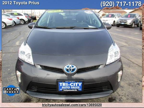 2012 Toyota Prius Three 4dr Hatchback Family owned since 1971 - cars... for sale in MENASHA, WI – photo 8