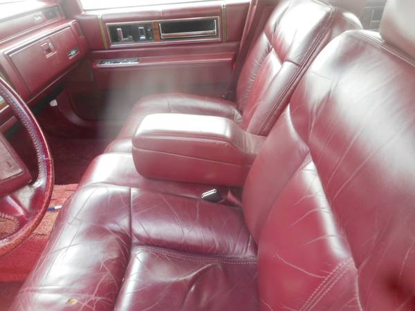 1993 CADALAC DEVILLE - cars & trucks - by owner - vehicle automotive... for sale in Fulton, MO – photo 9