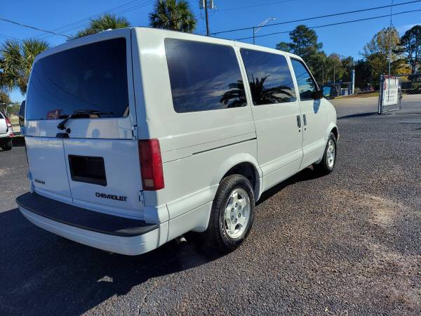 2004 Chevrolet Astro Ls - cars & trucks - by dealer - vehicle... for sale in Slidell, LA – photo 3