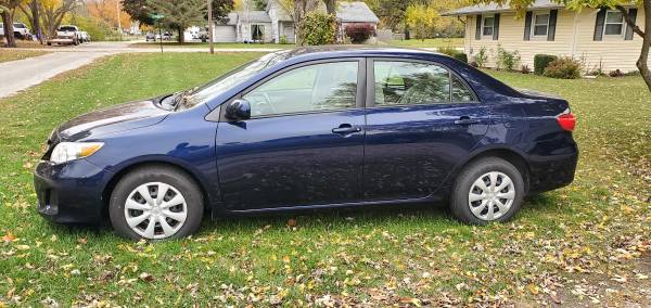 2011 Toyota Corolla LE - cars & trucks - by owner - vehicle... for sale in Bement, IL – photo 2