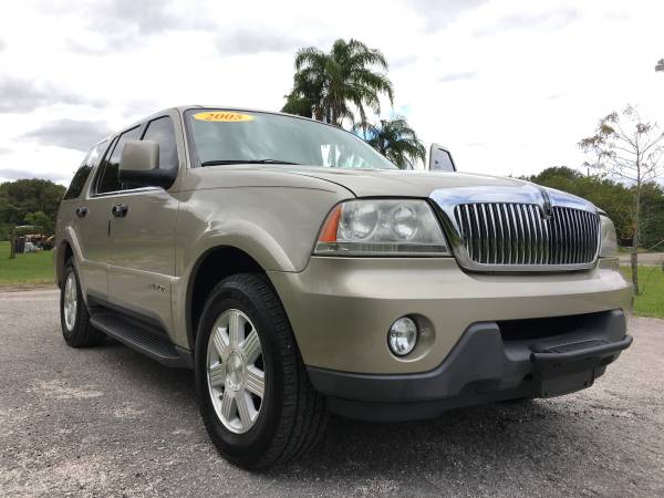 2005 LINCOLN AVIATOR *ONLY 49K MILES *CLEAN TITLE *4.6L *3RD ROW -... for sale in Port Saint Lucie, FL – photo 9