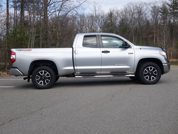 2014 TOYOTA TUNDRA Double Cab 4x4 SR5 - - by dealer for sale in Derry, MA – photo 6