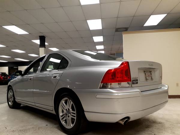 2006 Volvo S60....NICE....FULLY LOADED!!... - cars & trucks - by... for sale in Decatur, GA – photo 9