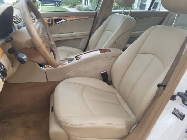 2007 mercedes E350 4matic BEAUTIFUL WHITE W/ TAN!! STUNNING - cars &... for sale in New Port Richey , FL – photo 8