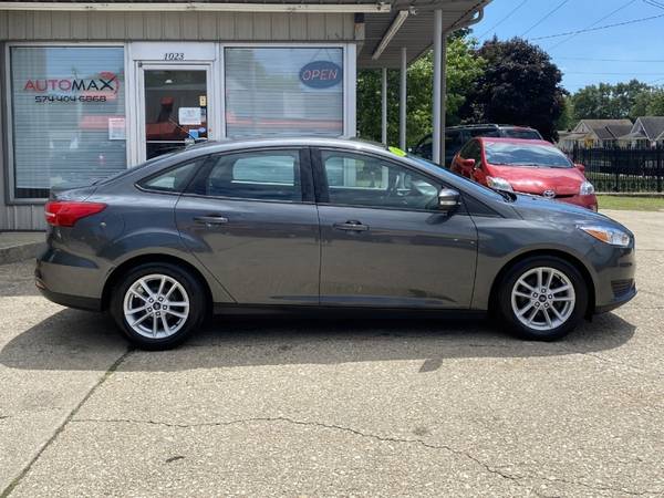2017 Ford Focus SE. ONE OWNER! FREE 4 MONTH WARRANTY!. Apply Online... for sale in Mishawaka, IN – photo 8