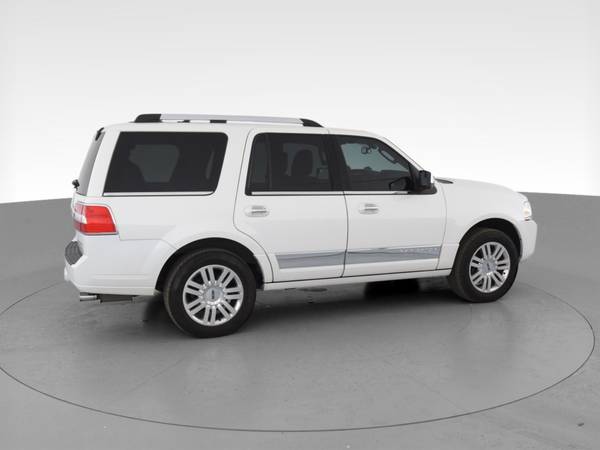 2013 Lincoln Navigator Sport Utility 4D suv White - FINANCE ONLINE -... for sale in Baltimore, MD – photo 12