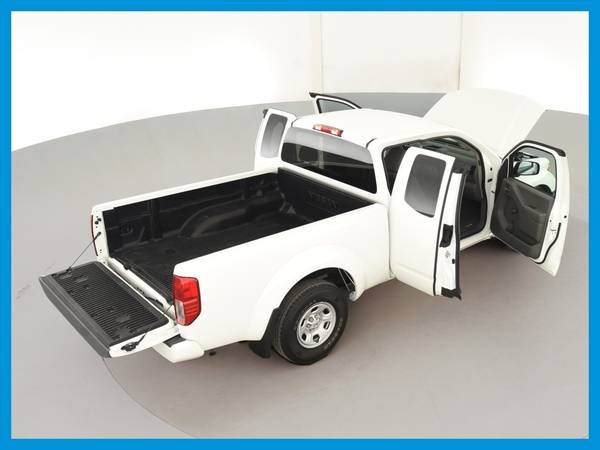 2019 Nissan Frontier King Cab S Pickup 2D 6 ft pickup White for sale in Asheville, NC – photo 19