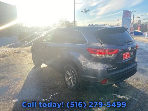2019 Toyota Highlander LE SUV - - by dealer - vehicle for sale in Seaford, NY – photo 5