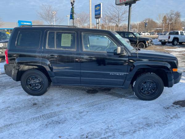 2016 Jeep Patriot Sport FWD - - by dealer - vehicle for sale in Anoka, MN – photo 4