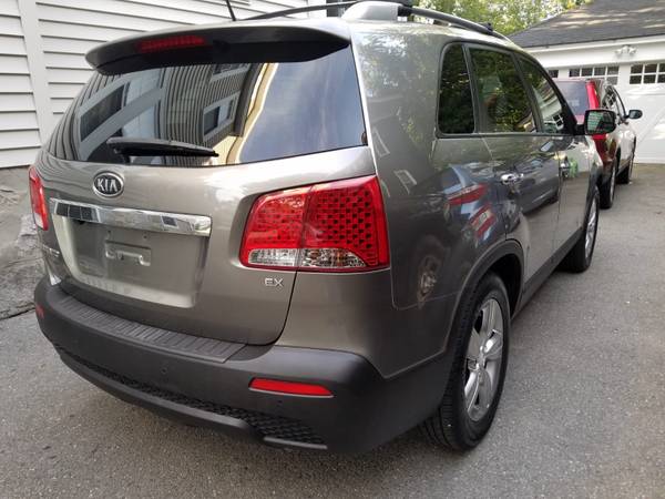 2012 Kia Sorento Ex Limited Package AWD for sale in Methuen, MA – photo 4