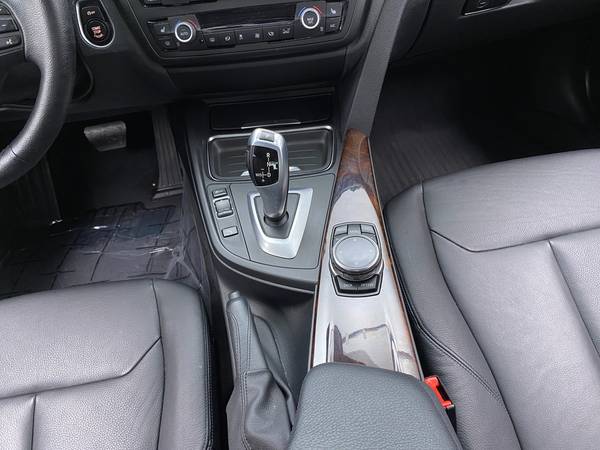 2014 BMW 3 Series 335i xDrive Sedan 4D sedan Beige - FINANCE ONLINE... for sale in Hugo, MN – photo 22