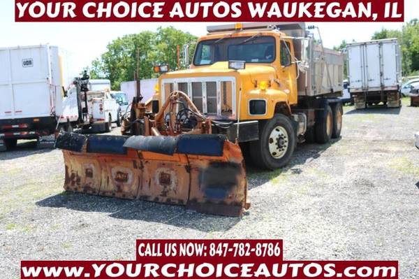 2004 STERLING L8500 77K 1OWNER SNOW PLOW / DUMP / COMMERCIAL TRUCK -... for sale in Chicago, WI – photo 3