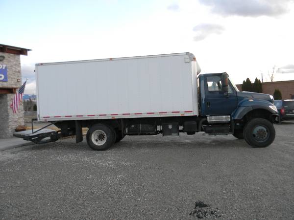 2005 International 7300 4x4 Box Truck - - by dealer for sale in Stevensville, MT – photo 4
