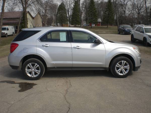 2013 Chev Equinox LS AWD - - by dealer - vehicle for sale in Glencoe, MN – photo 3