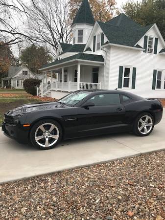 2011 Camaro RS Low Miles - cars & trucks - by owner - vehicle... for sale in Keosauqua, MO – photo 2