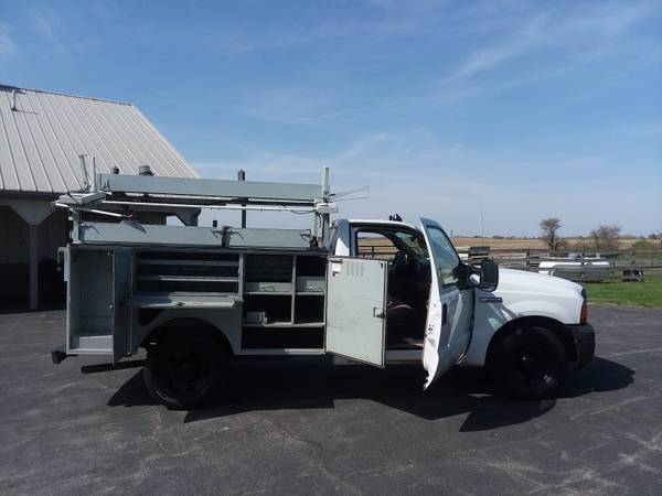 2006 Ford F350 XL Super Duty Automatic Towing SteelWeld Utility for sale in Gilberts, NE – photo 3