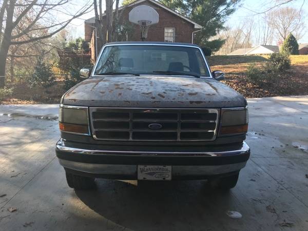 1992 Ford F150 XLT 4WD ONLY 99K original miles!! - cars & trucks -... for sale in Asheville, NC – photo 10