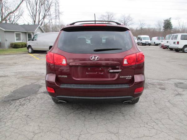 2009 Hyundai Santa Fe - - by dealer - vehicle for sale in Youngstown, OH – photo 4