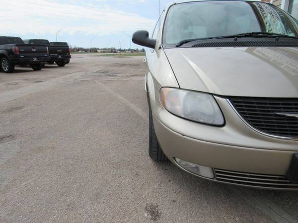 2003 Chrysler Town & Country - 3mo/3000 mile warranty! - cars & for sale in York, NE – photo 23