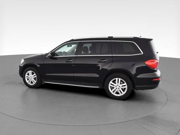 2016 Mercedes-Benz GL-Class GL 450 4MATIC Sport Utility 4D suv Black... for sale in milwaukee, WI – photo 6