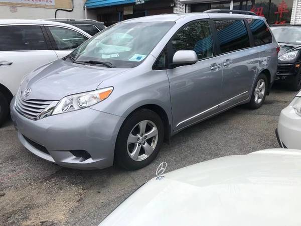 2017 Toyota Sienna LE - - by dealer - vehicle for sale in Flushing, NY – photo 2