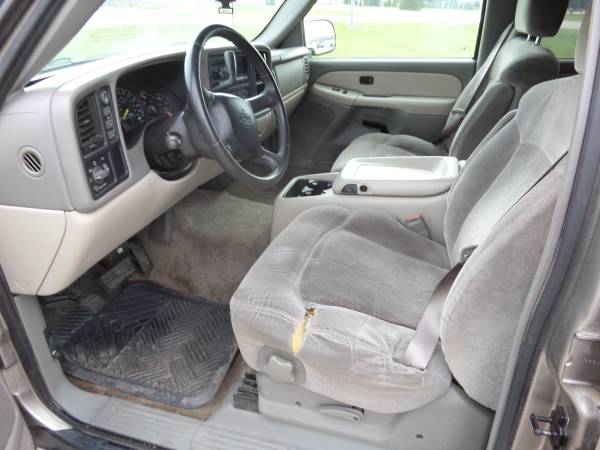 2000 CHEVY SUBURBAN**Great Hunting Wagon** for sale in Holdrege, NE – photo 8