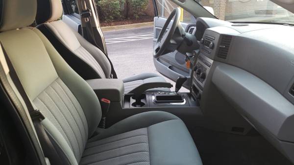 2006 Jeep Grand Cherokee - cars & trucks - by owner - vehicle... for sale in Crofton, MD – photo 10