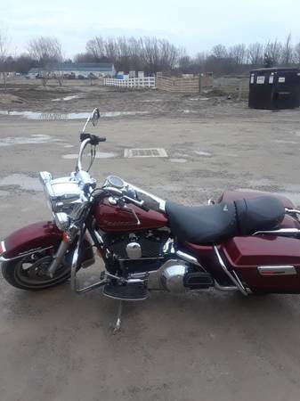 Mint Harley Road King for sale in Clarkston , MI – photo 2