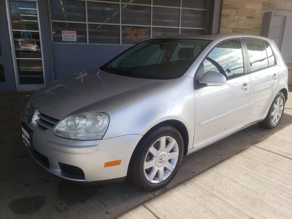 2006 VOLKSWAGEN RABBIT - cars & trucks - by dealer - vehicle... for sale in MILWAUKEE WI 53209, WI – photo 2