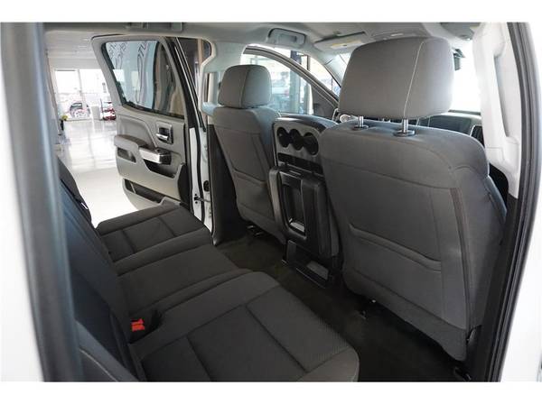 2017 Chevrolet Chevy Silverado 1500 Crew Cab 4x4! 6 5 ft bed! Clean! for sale in Sacramento, NV – photo 20