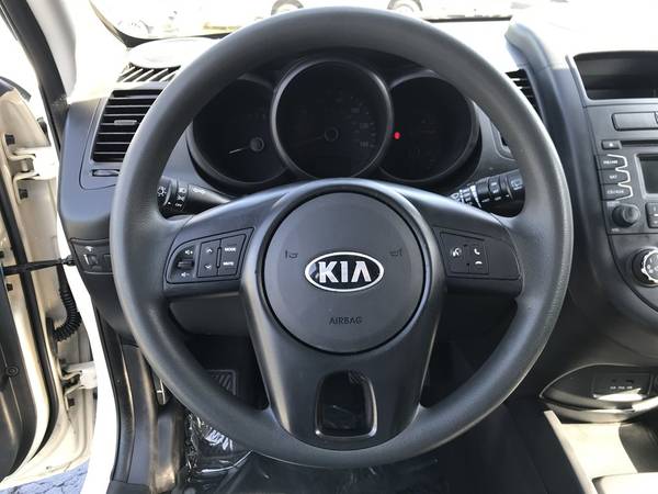 2013 Kia Soul Base - cars & trucks - by dealer - vehicle automotive... for sale in Greensboro, NC – photo 14