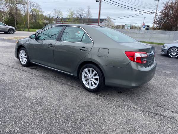 2014 Toyota Camry XLE Hybrid - - by dealer - vehicle for sale in Portland, ME – photo 7