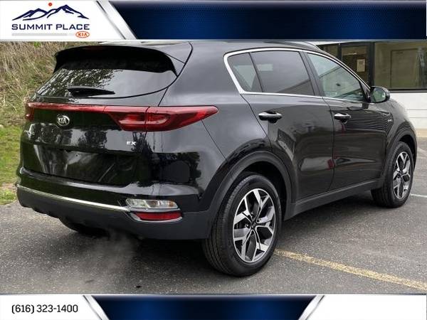 2020 Kia Sportage Black WHAT A DEAL! - - by dealer for sale in Grand Rapids, MI – photo 6